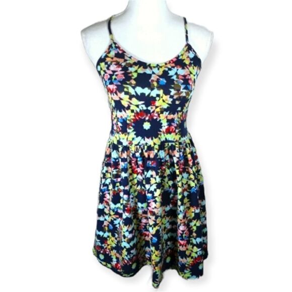 XHILARATION MULTICOLOR DRESS SZ.M EUC - Picture 1 of 7